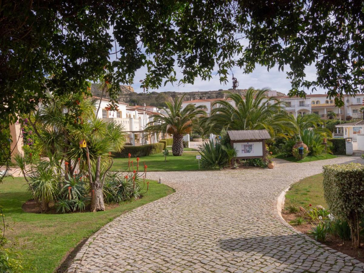 Luz Bay Hotel Bagian luar foto