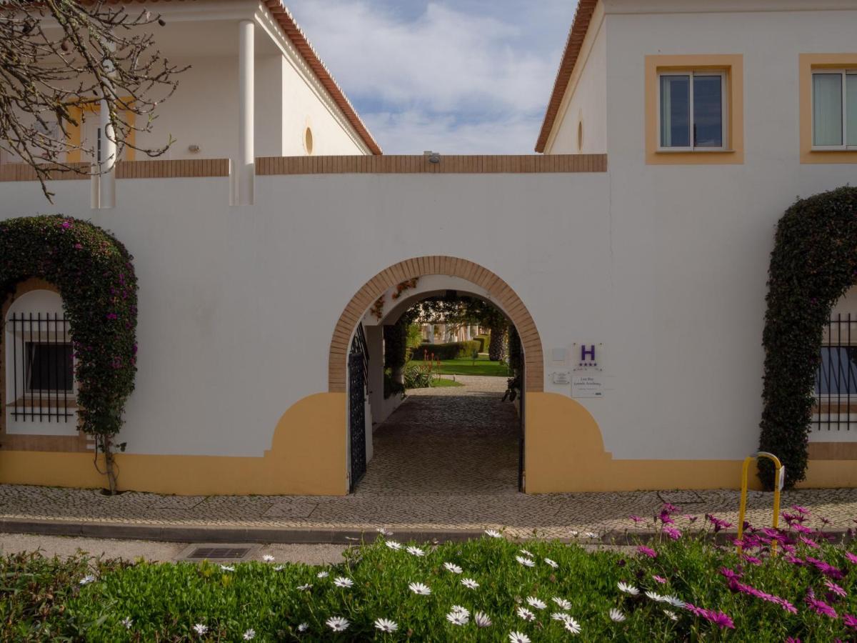 Luz Bay Hotel Bagian luar foto