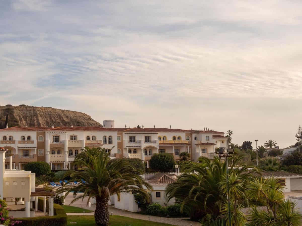 Luz Bay Hotel Bagian luar foto