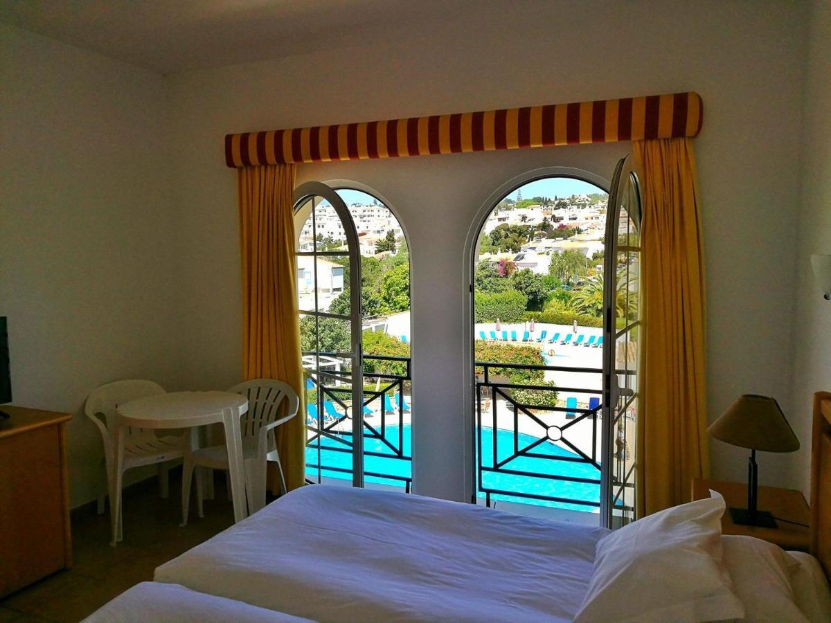 Luz Bay Hotel Bagian luar foto