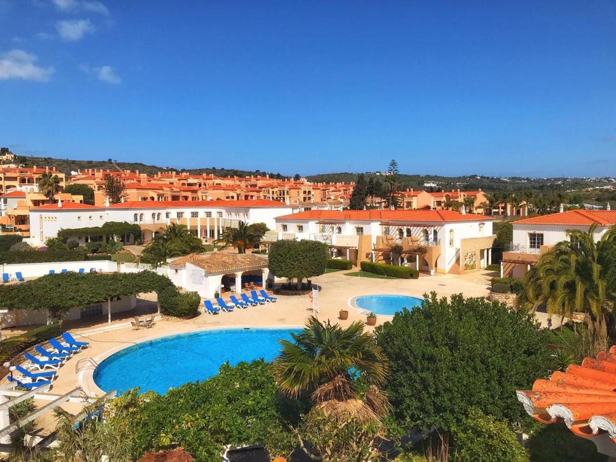 Luz Bay Hotel Bagian luar foto