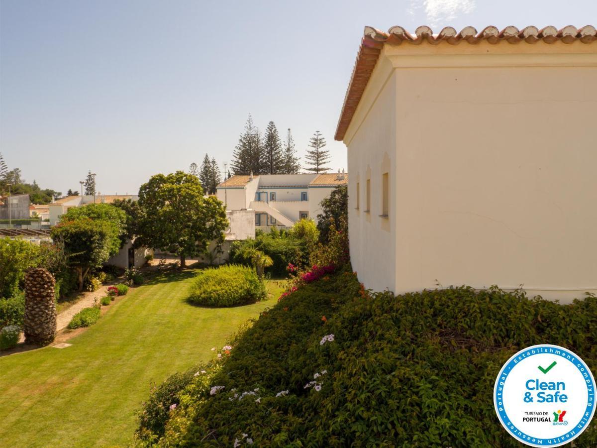 Luz Bay Hotel Bagian luar foto