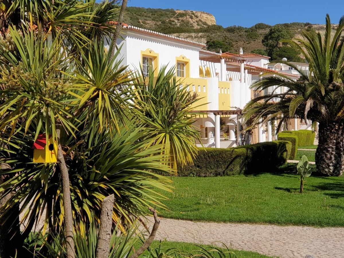 Luz Bay Hotel Bagian luar foto